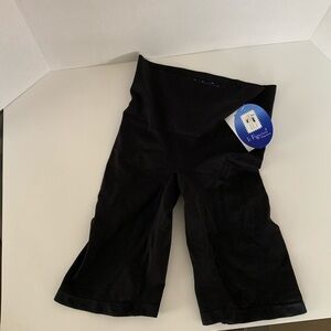 Shapeware new with tags